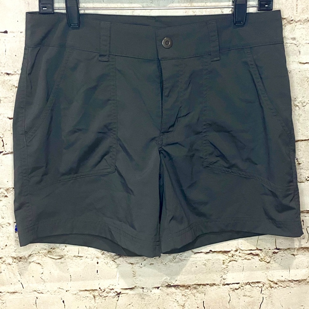 Columbia Omni-Shield Shorts Size 8